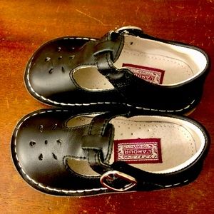 Beautiful, black L’Amour Mary Janes. NWOT.